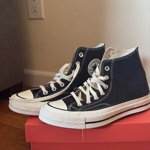Size 5 1/2 (men)/ 7.5 (women) black hightop converse.